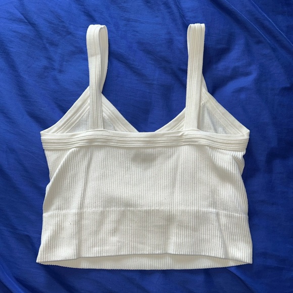 White Rippled Crop Top - Picture 2 of 2